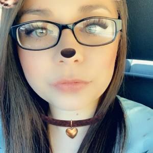 Meet your Posher, Mayra